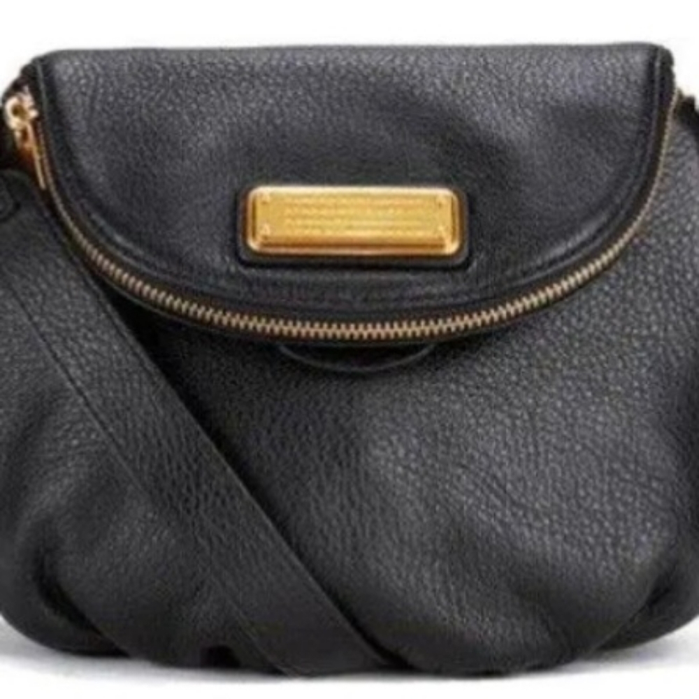 Marc Jacobs Black Pebble Leather Crossbody Bag